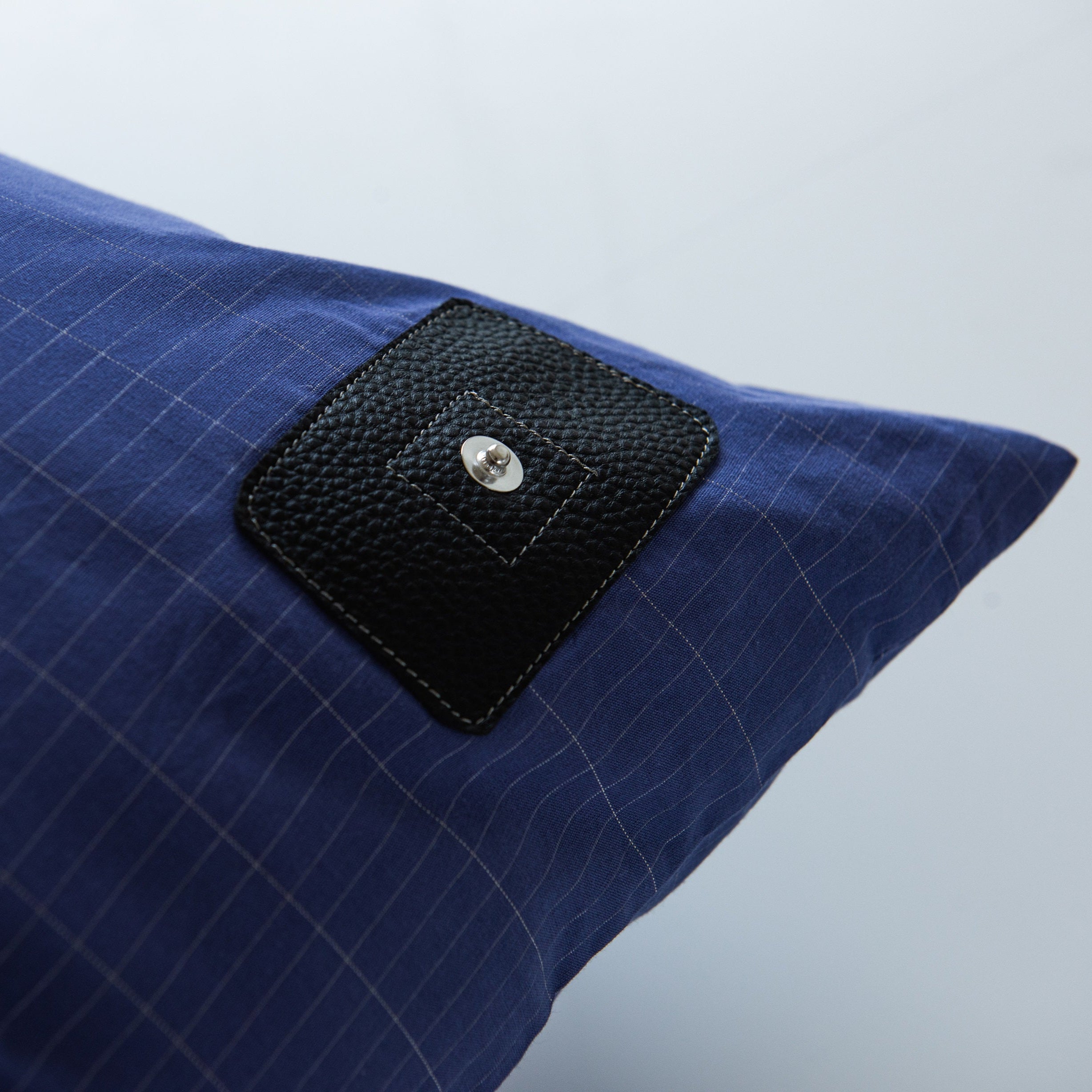 5% Silverfiber Ground Earthing Pillowcase in Navy Blue color