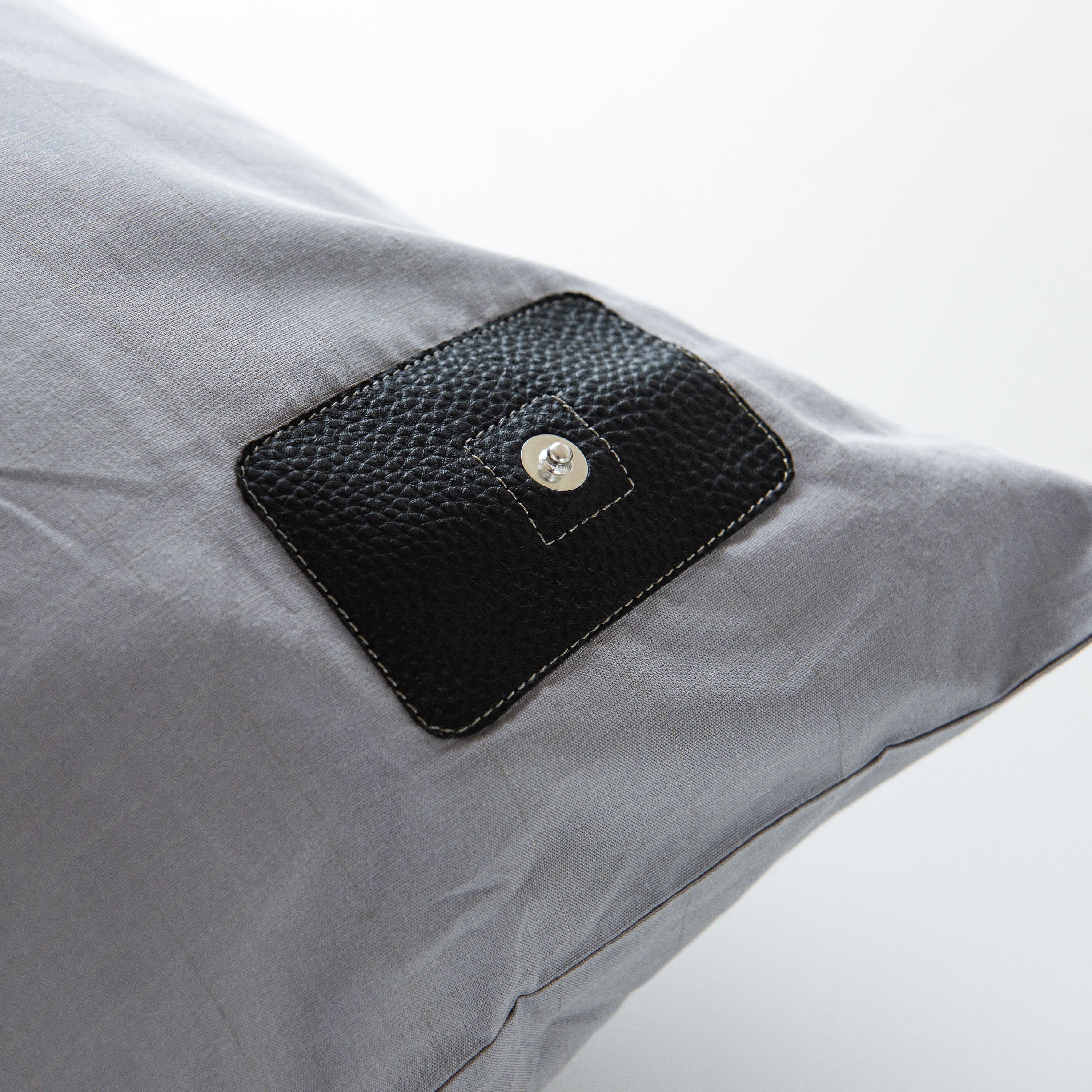 5% Silverfiber Ground Earthing Pillowcase in Grey color