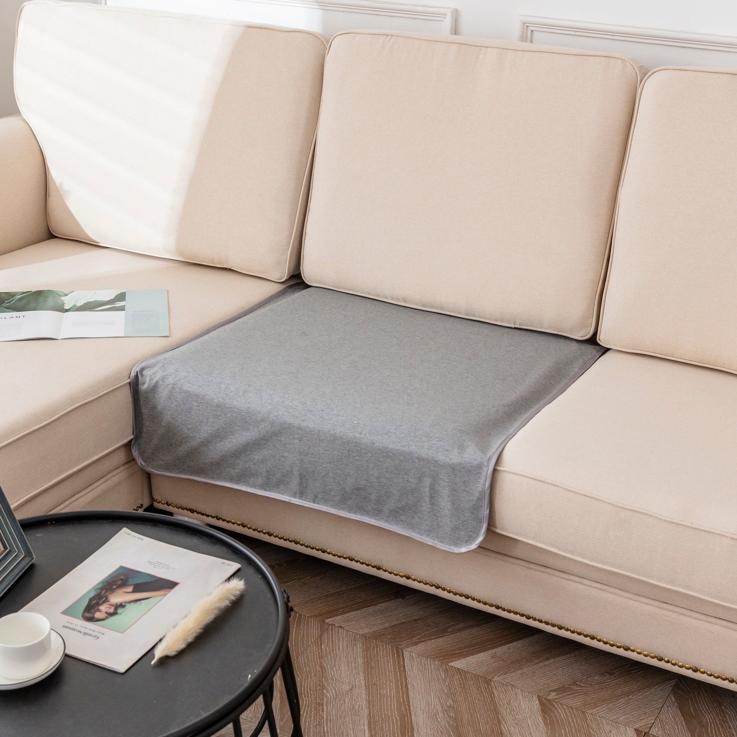 EMF Shielding Blanket is desgined in size that perfectly fit with your other furniture.